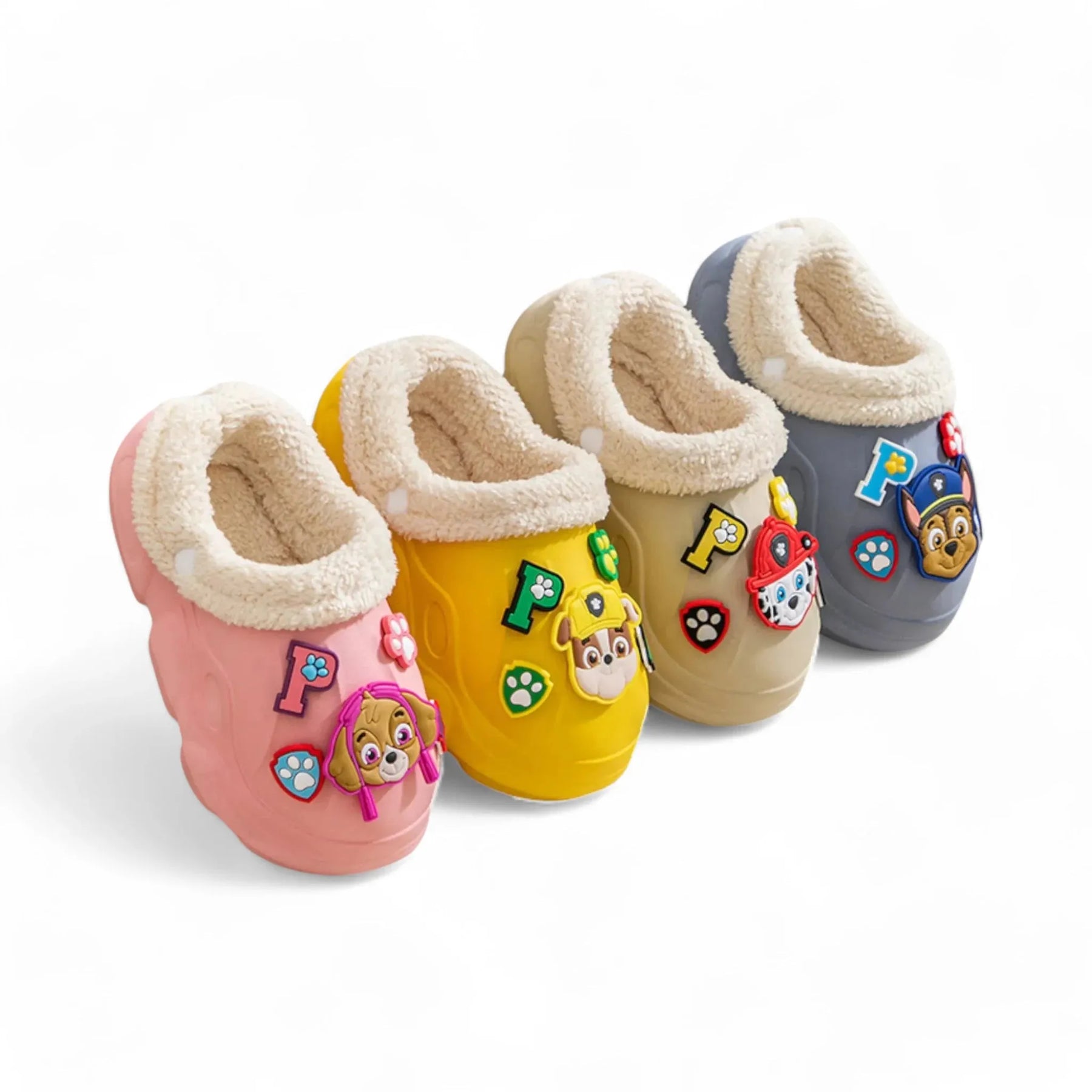 Pantufa Peluciada Patrulha Canina